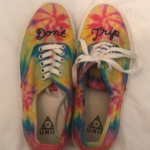 UNIF tie dye sneakers size 7.5